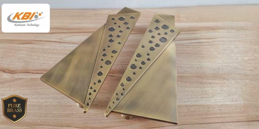 KBI-COMET DOOR HANDLE